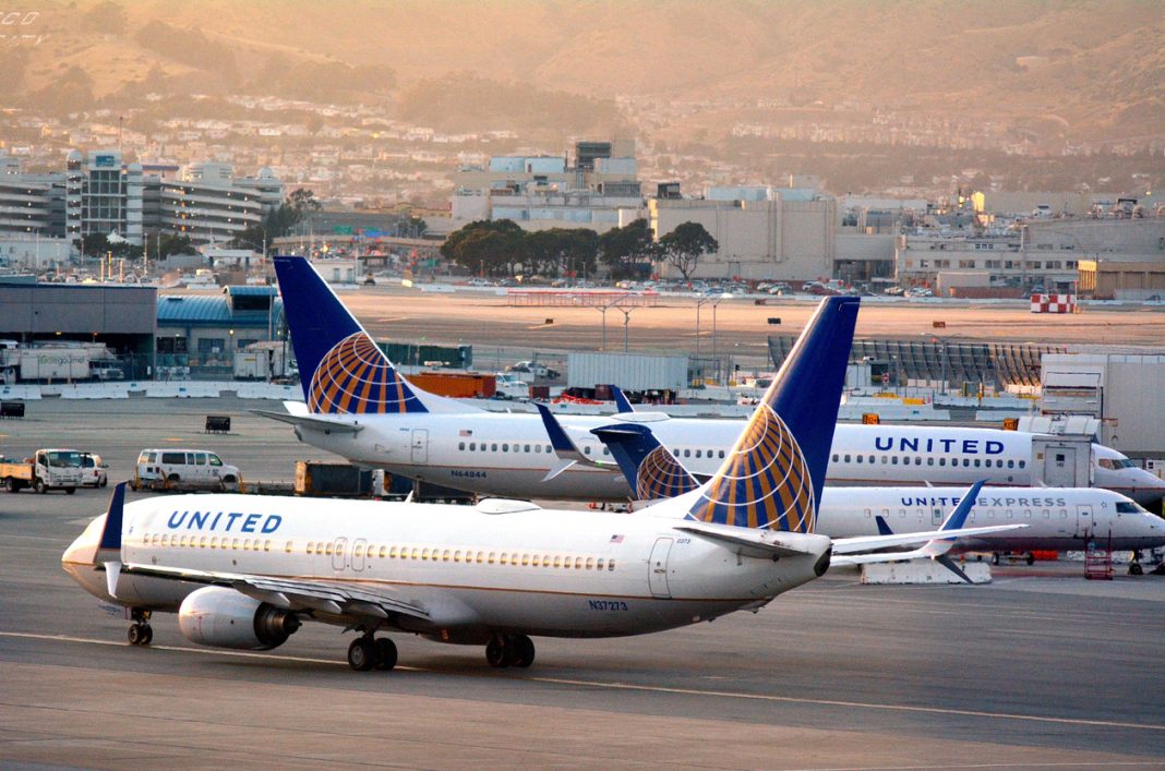 United Airlines planes in San Francisco International Airport.It is the world's largest airline when measured by number of destinations served.