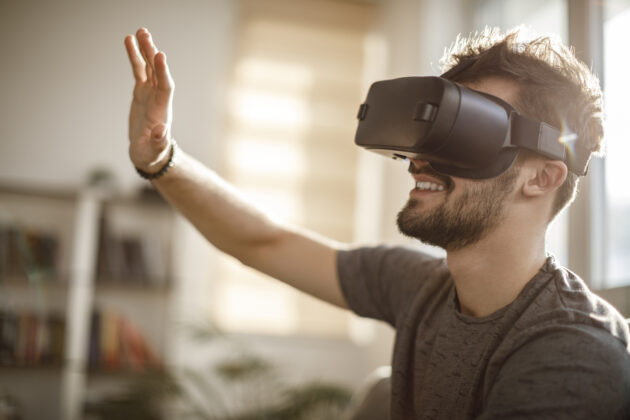 Virtual Reality Travel Is Changing The Tourism Industry, But Is It ...